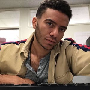 Meet your Posher, Marion